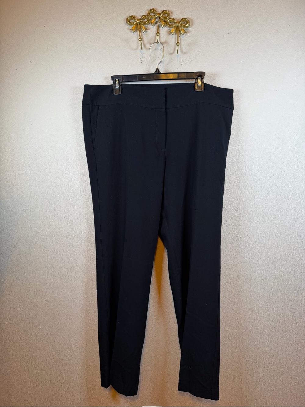 LOFT Black Dress Pants with Straight Legs. Size 16W